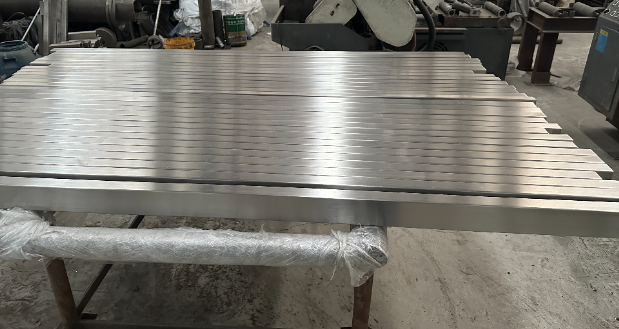 海南藏族不锈钢无缝方管 